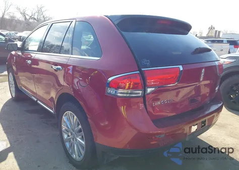 2015 Lincoln Mkx z USA, uszkodzony, nr VIN 2LMDJ8JK9FBL21197